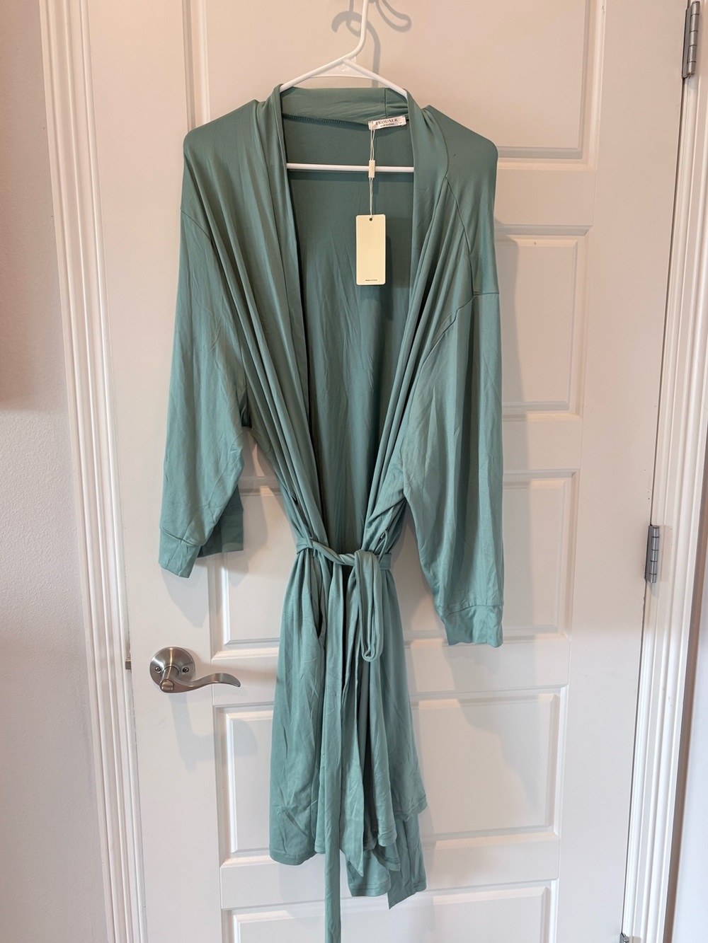 NWT Ekouaer Women's Sage Green Butter Soft Knit Robe with Waist Tie size 4x